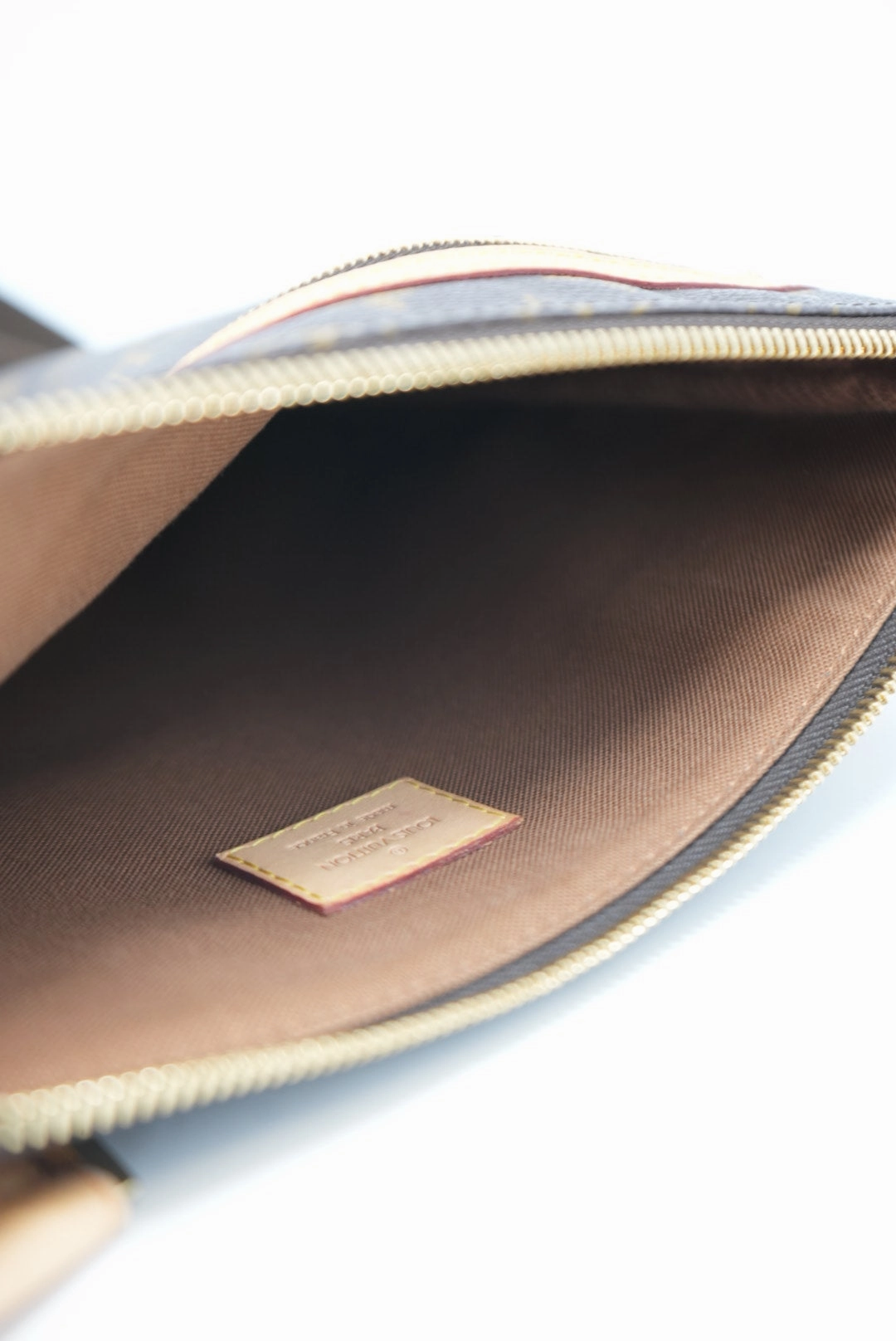 Louis Vuitton Bosphore Pochette Crossbody 2005