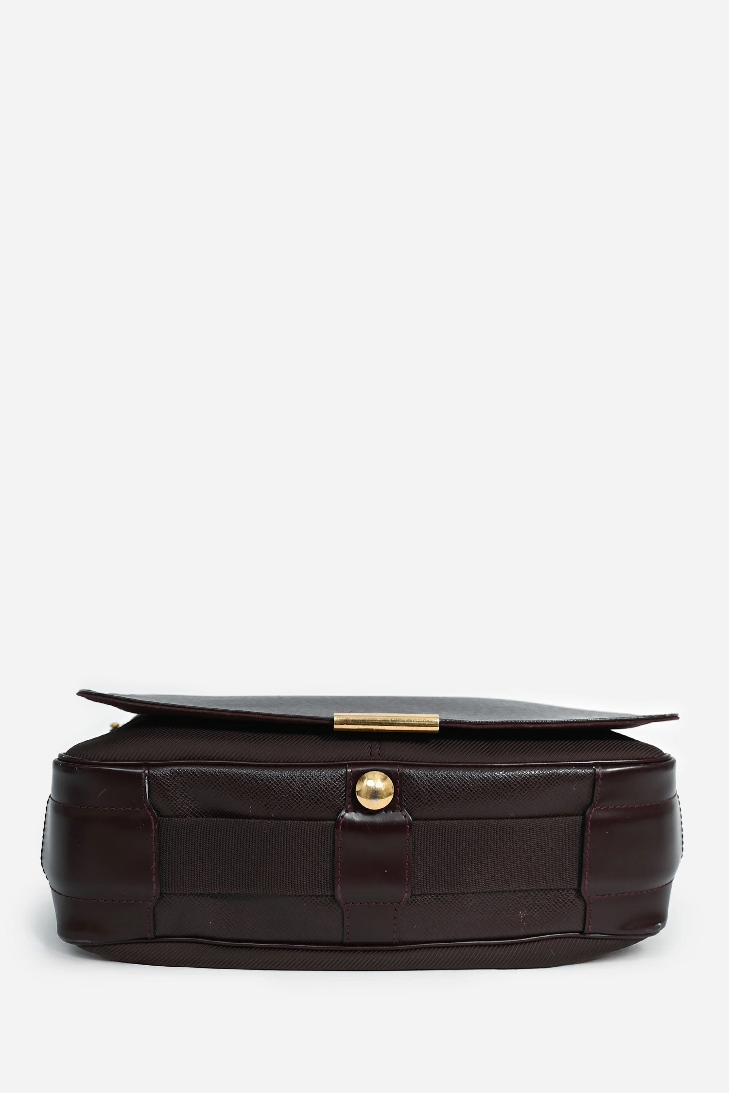 Louis Vuitton Brown Taiga Leather 'Abbesses' Messanger Bag (As Is)
