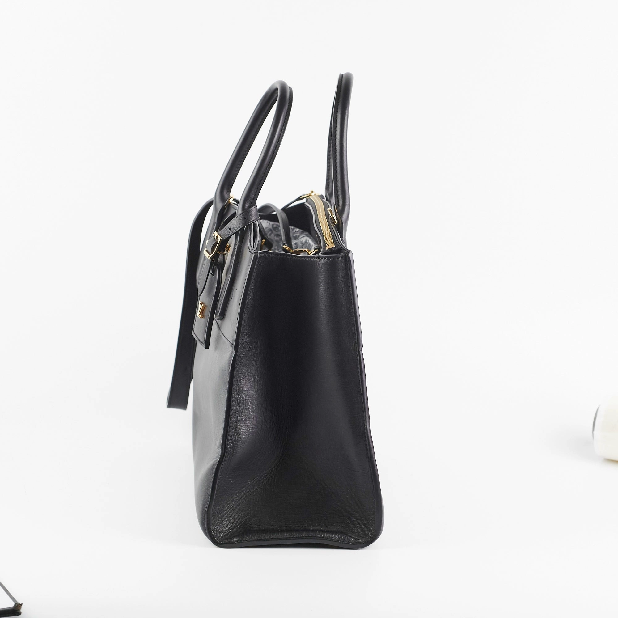 Louis Vuitton City Streamer MM Bag Black
