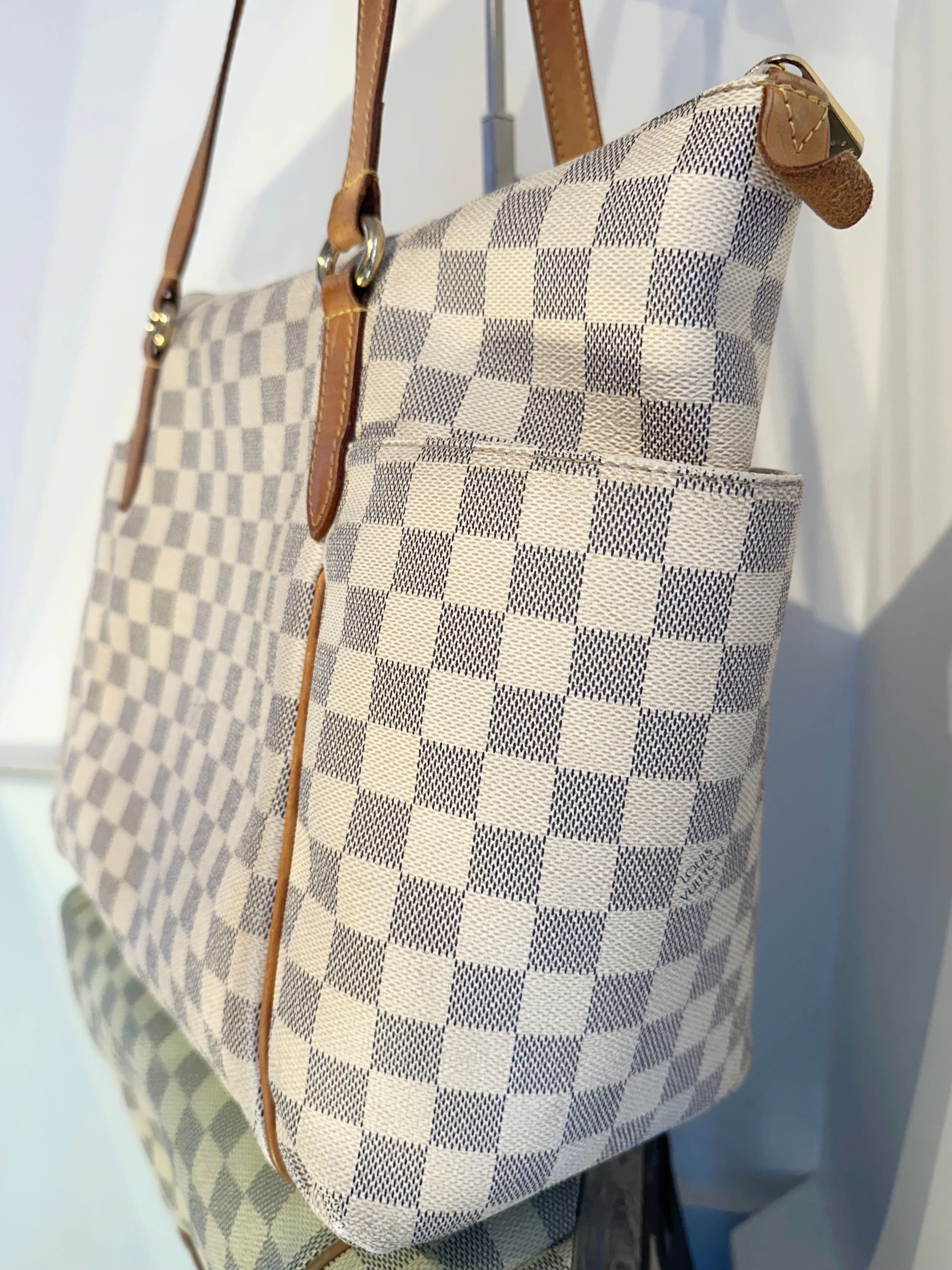 LOUIS VUITTON Damier Azur Totally MM Shoulder Tote