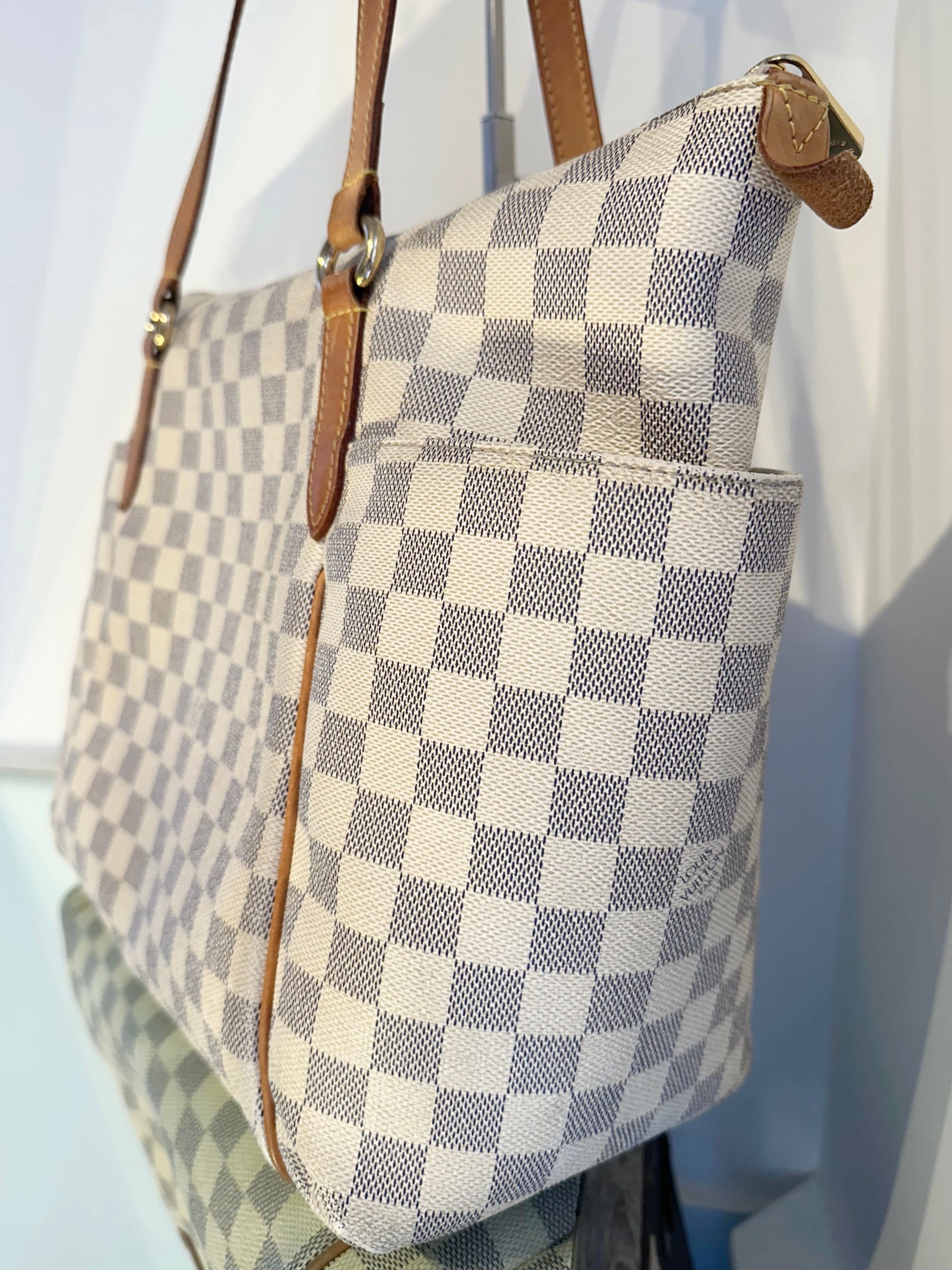 LOUIS VUITTON Damier Azur Totally MM Shoulder Tote