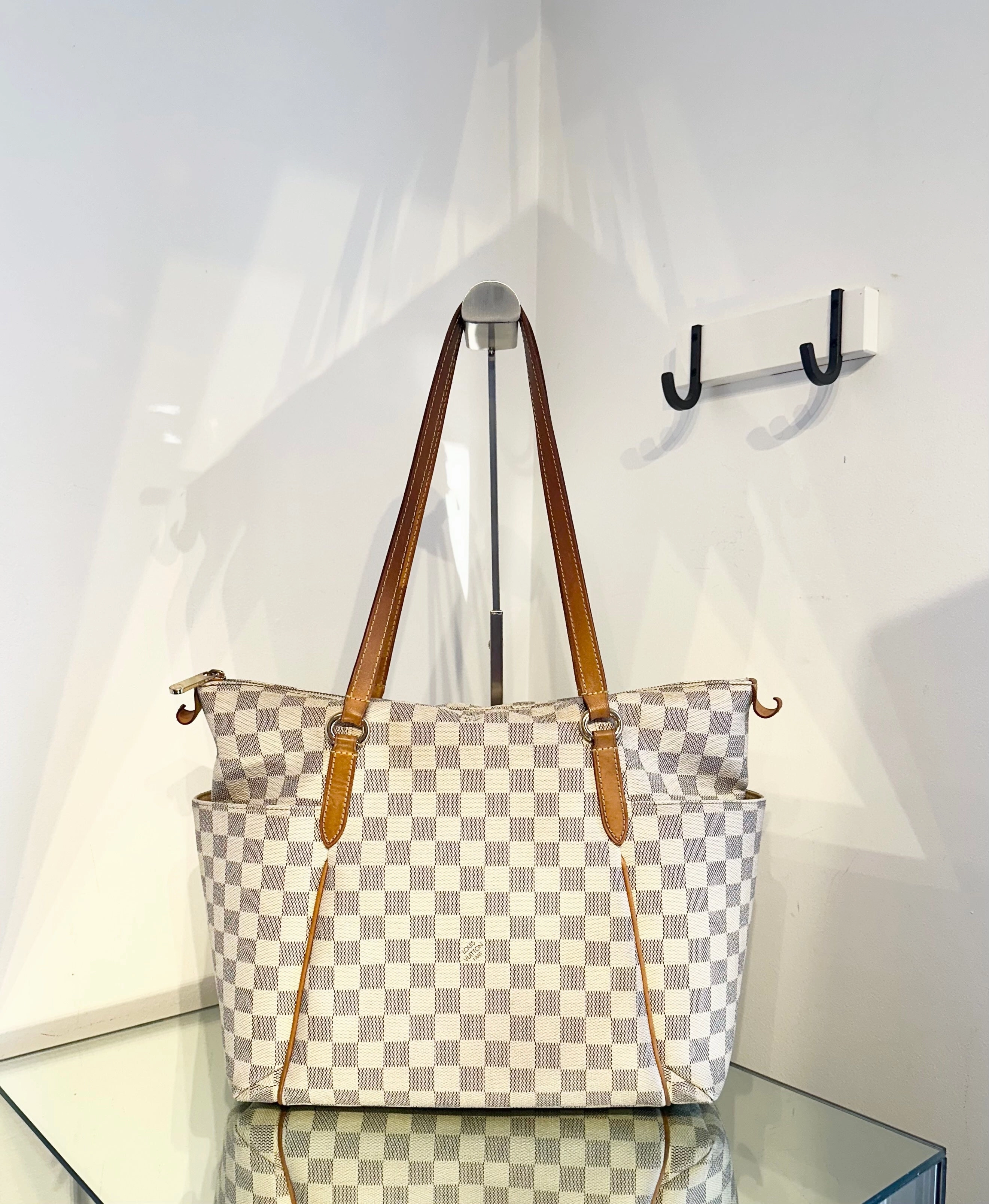 LOUIS VUITTON Damier Azur Totally MM Shoulder Tote