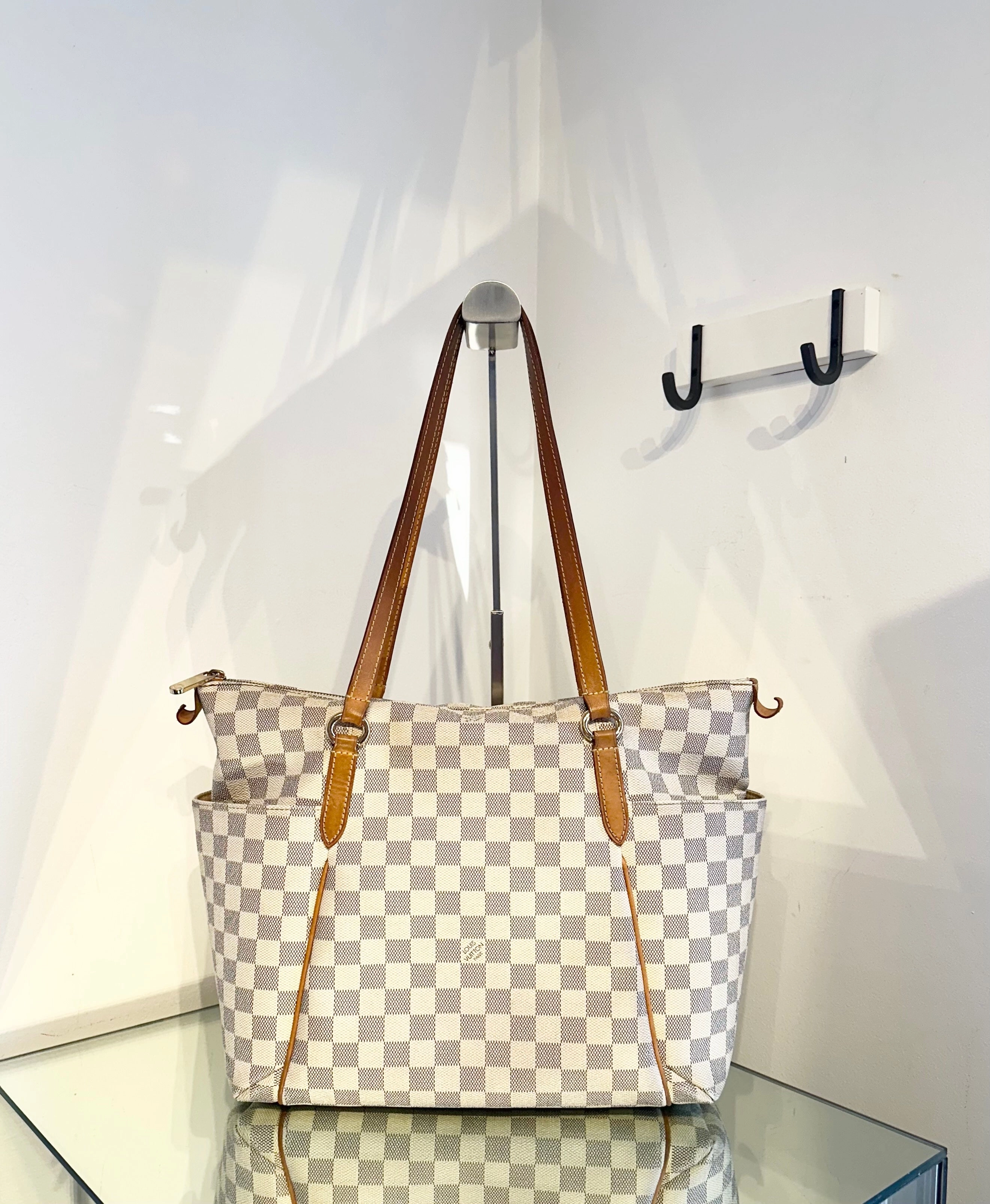 LOUIS VUITTON Damier Azur Totally MM Shoulder Tote