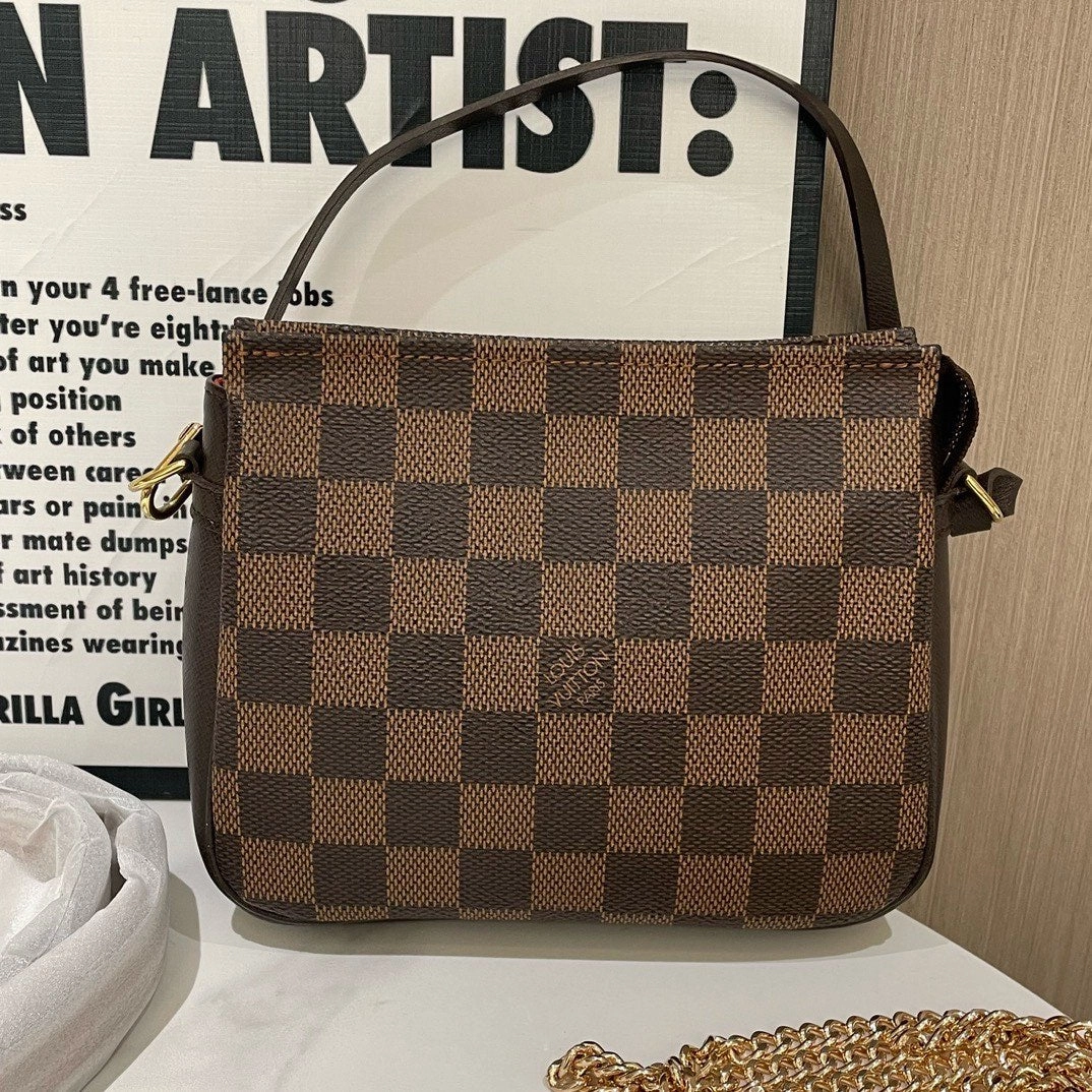 Louis Vuitton Damier Ebene Shoulder Bag