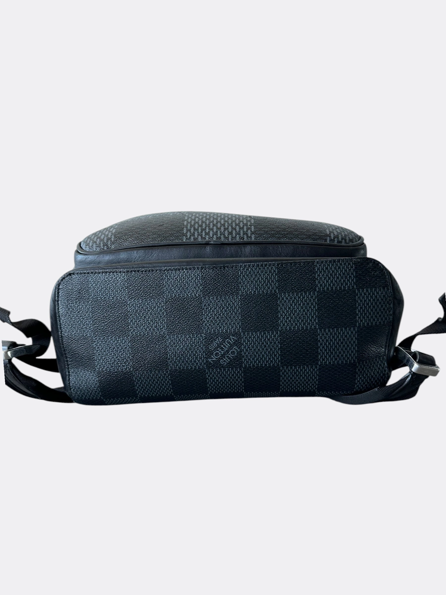 Louis Vuitton Damier Graphite Campus backpack