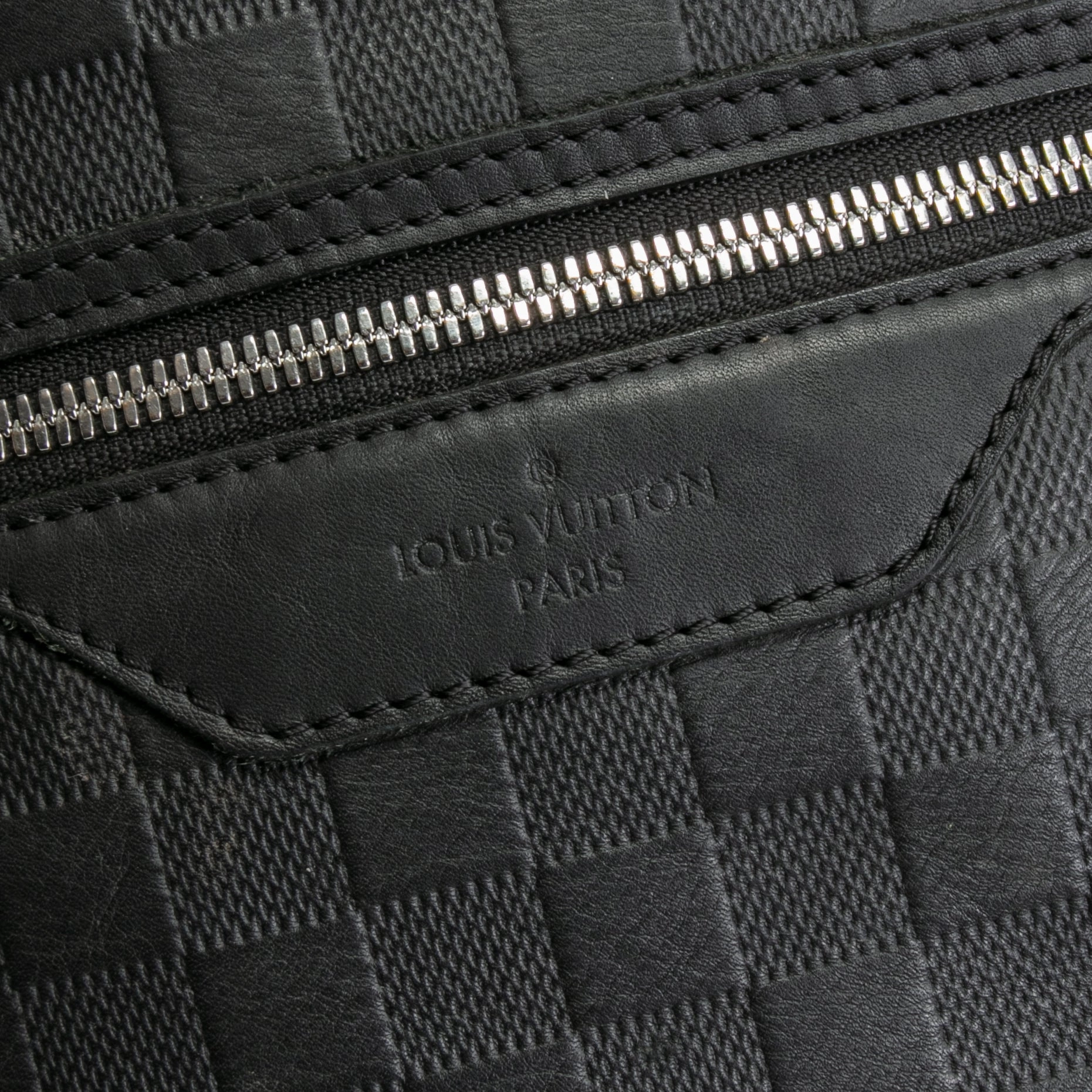 LOUIS VUITTON Damier Infini Avenue Backpack - Black OUTLET FINAL SALE