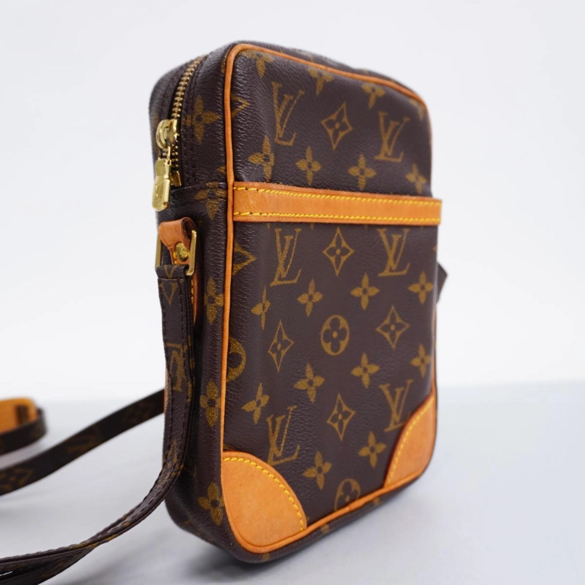 Louis Vuitton Danube  Canvas Shoulder Bag ()