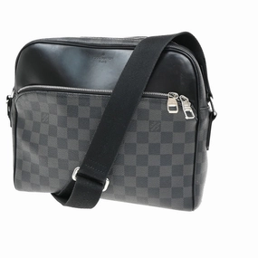 Louis Vuitton Daytona Reporter Canvas Shoulder Bag (Pre-Owned)