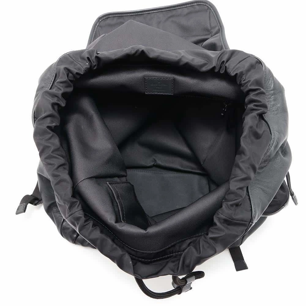 LOUIS VUITTON DiscoveryBackpack Noir M43680 Monogram Shadow