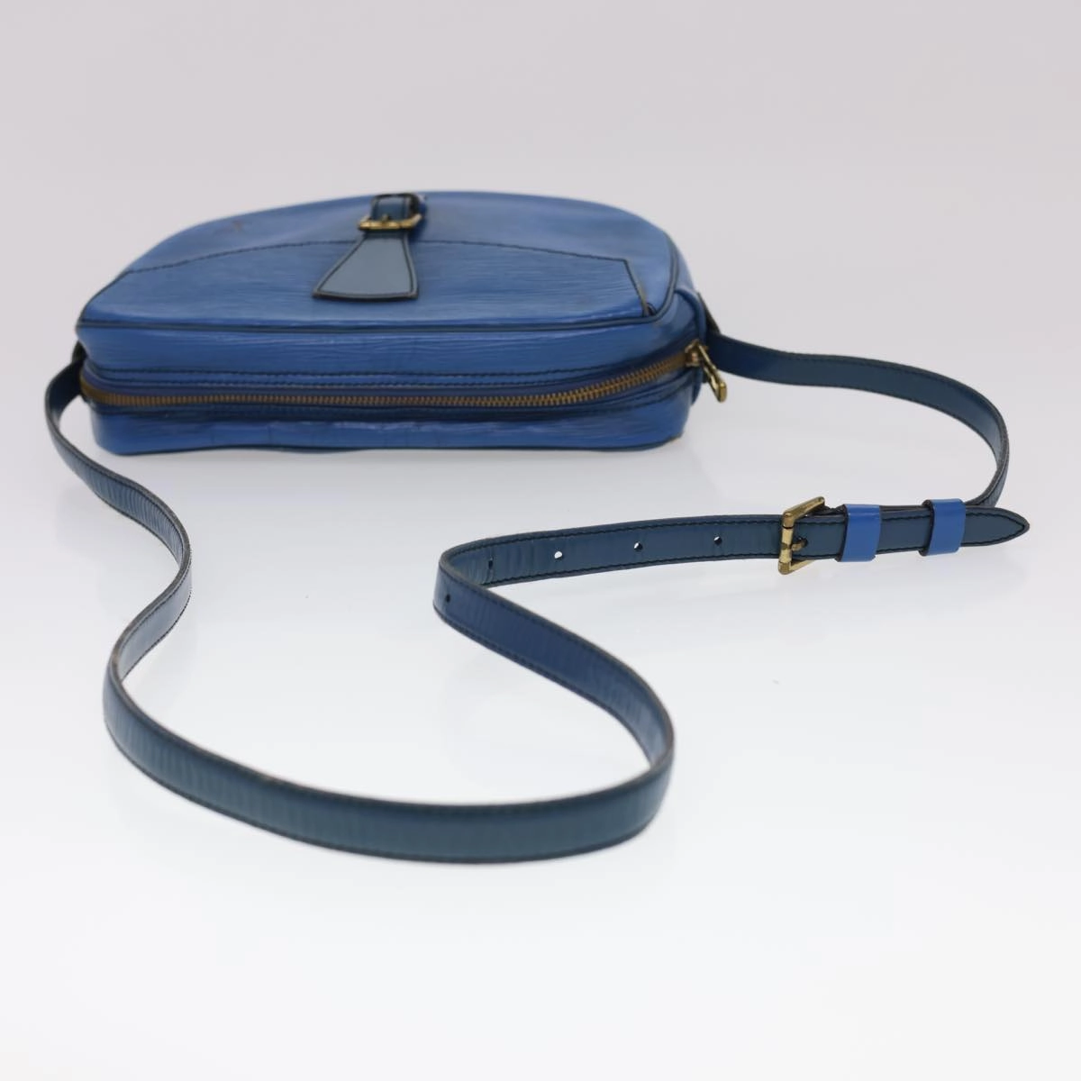 LOUIS VUITTON Epi June Feuille Shoulder Bag Blue M52155 LV 40091