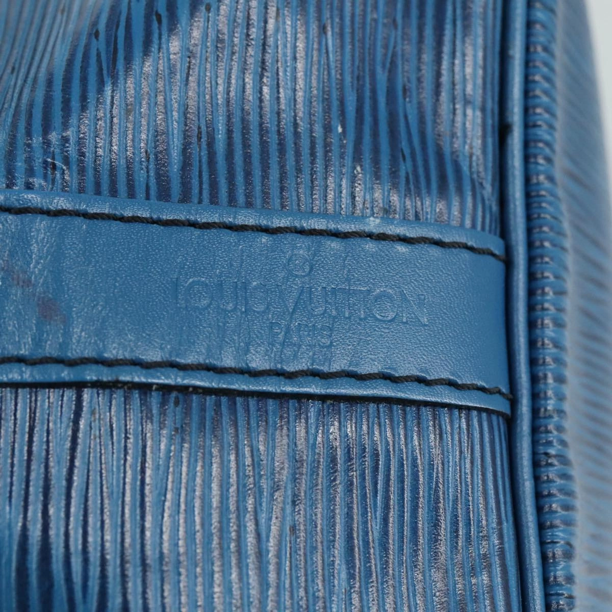 LOUIS VUITTON Epi Petit Noe Shoulder Bag Blue M44105 LV 105446