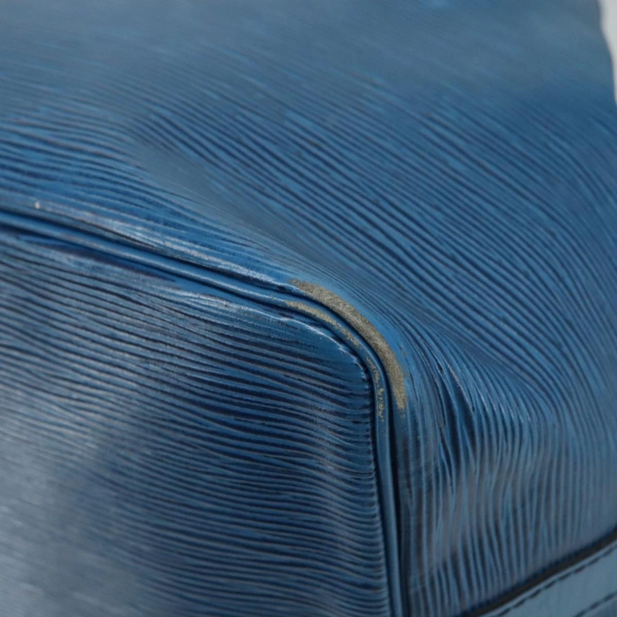 LOUIS VUITTON Epi Petit Noe Shoulder Bag Blue M44105 LV 105446