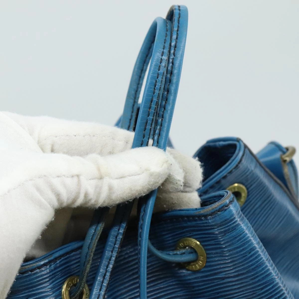 LOUIS VUITTON Epi Petit Noe Shoulder Bag Blue M44105 LV 105446