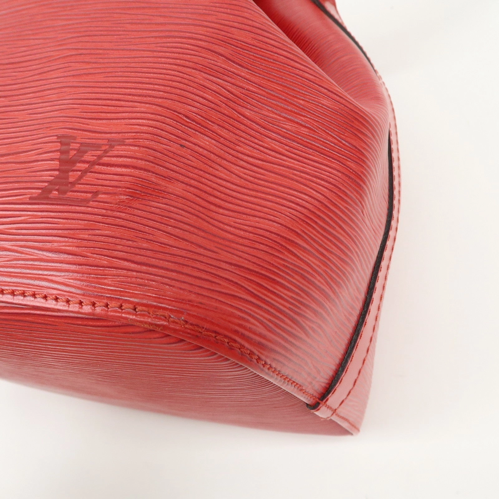 Louis Vuitton Epi Petit Noe Shoulder Bag Castilian Red M44107