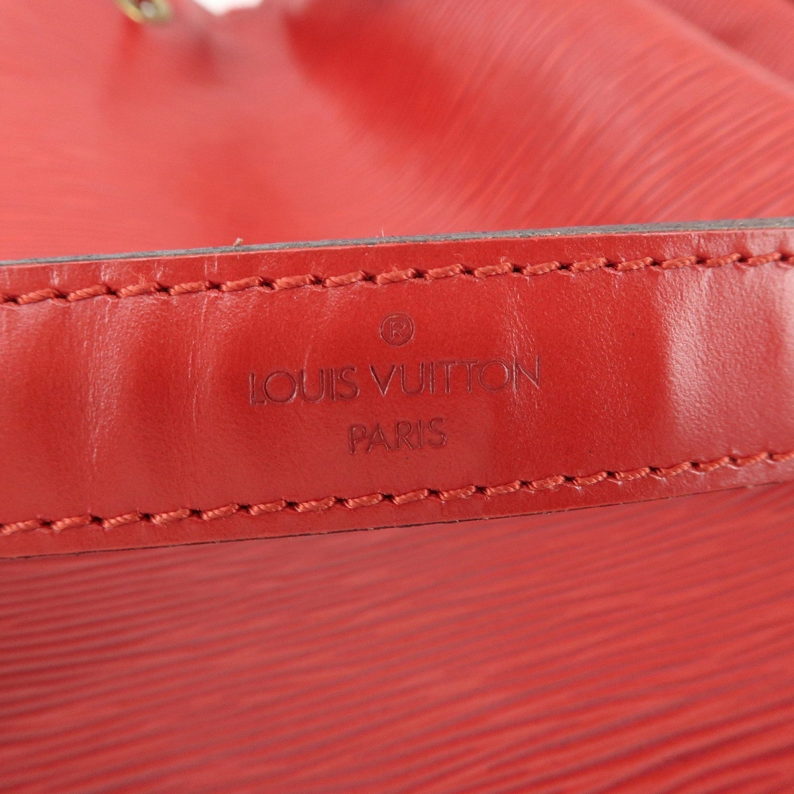 Louis Vuitton Epi Petit Noe Shoulder Bag Castilian Red M44107