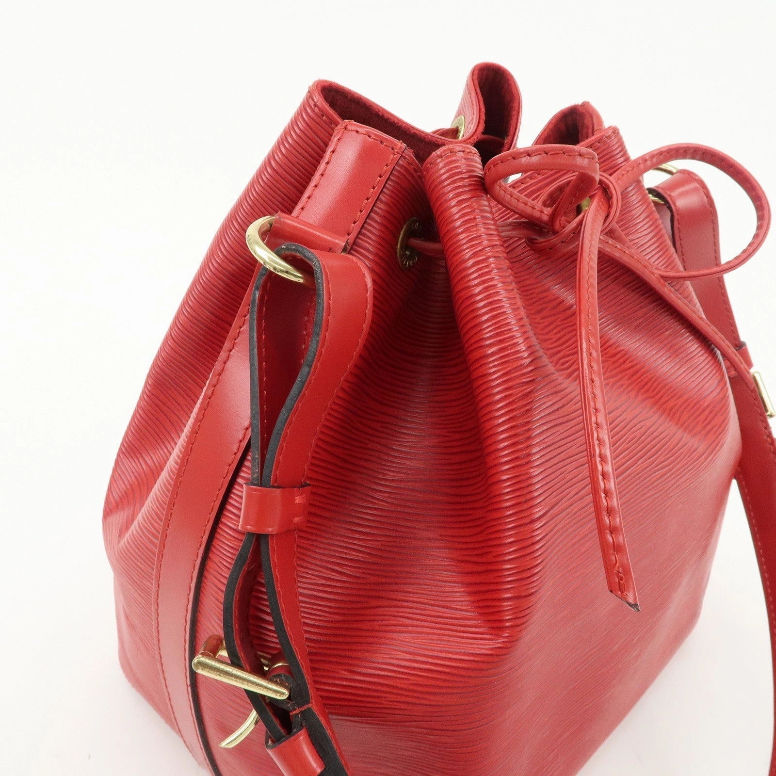 Louis Vuitton Epi Petit Noe Shoulder Bag Castilian Red M44107