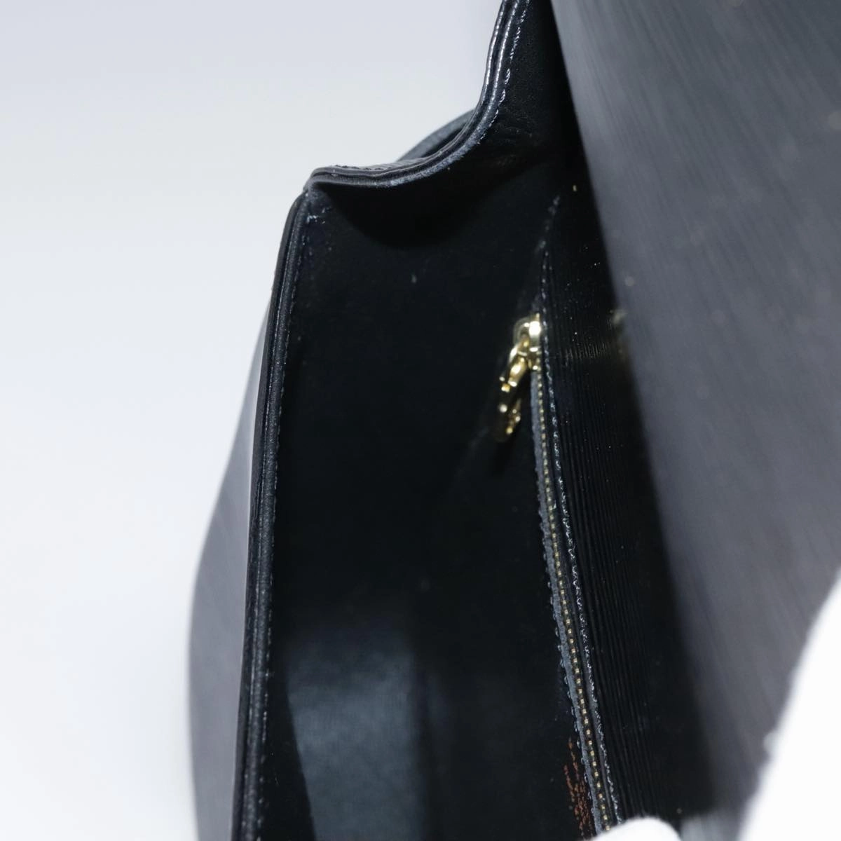 LOUIS VUITTON Epi Saint Cloud GM Shoulder Bag Black Noir M52192 LV ep7029