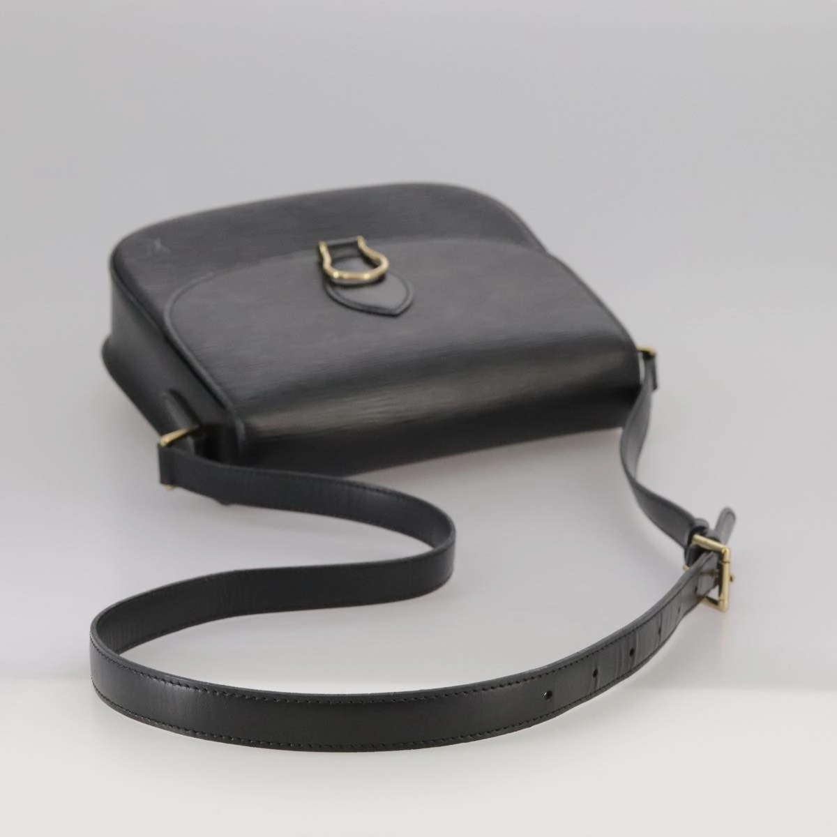LOUIS VUITTON Epi Saint Cloud GM Shoulder Bag Black Noir M52192 LV ep7029