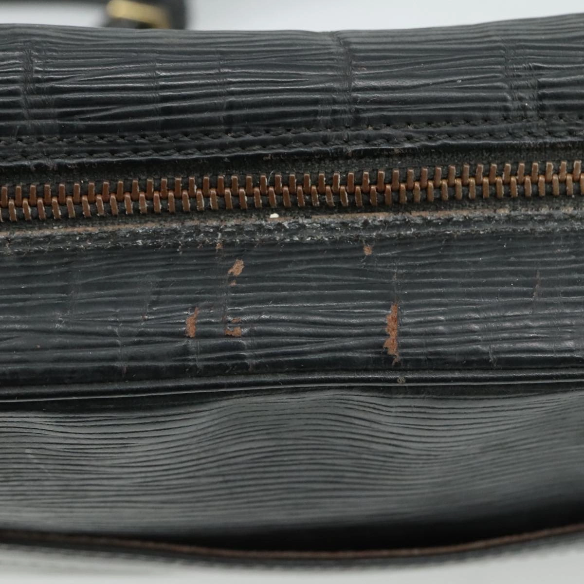 LOUIS VUITTON Epi Trocadero 27 Shoulder Bag Black M52312 LV 107062