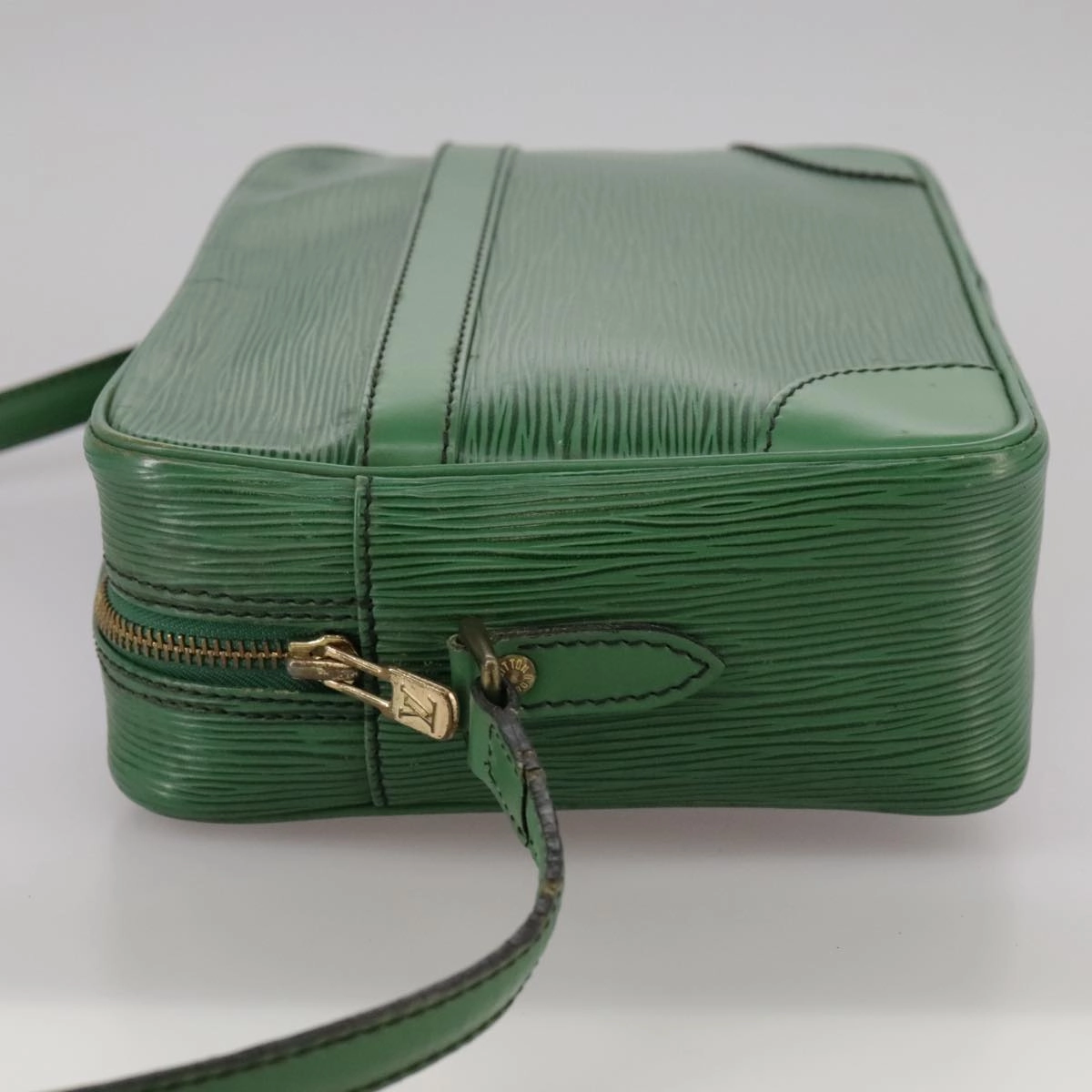 LOUIS VUITTON Epi Trocadero 27 Shoulder Bag Green M52314 LV ep6941