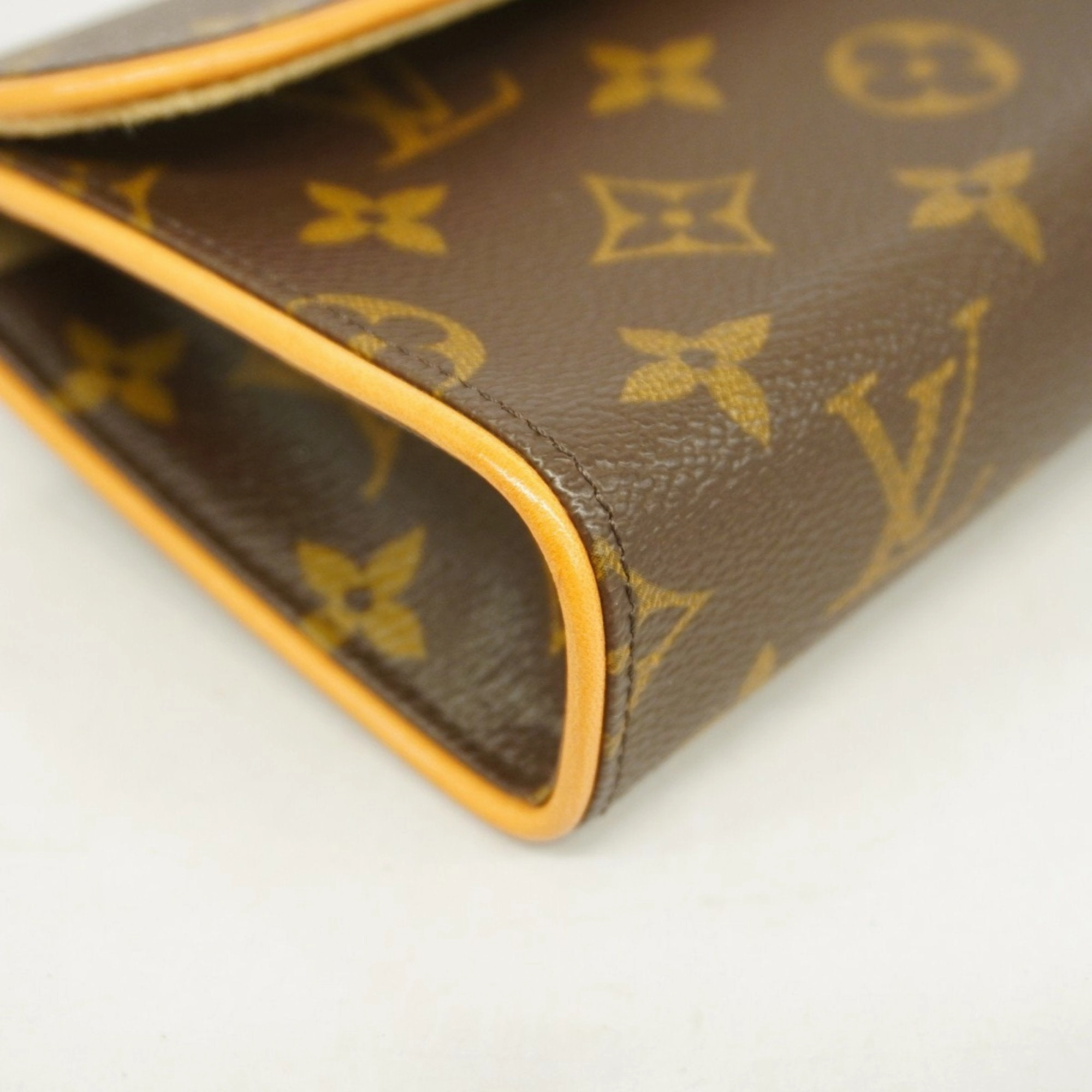 Louis Vuitton Fanny Pack (Pre-Owned)