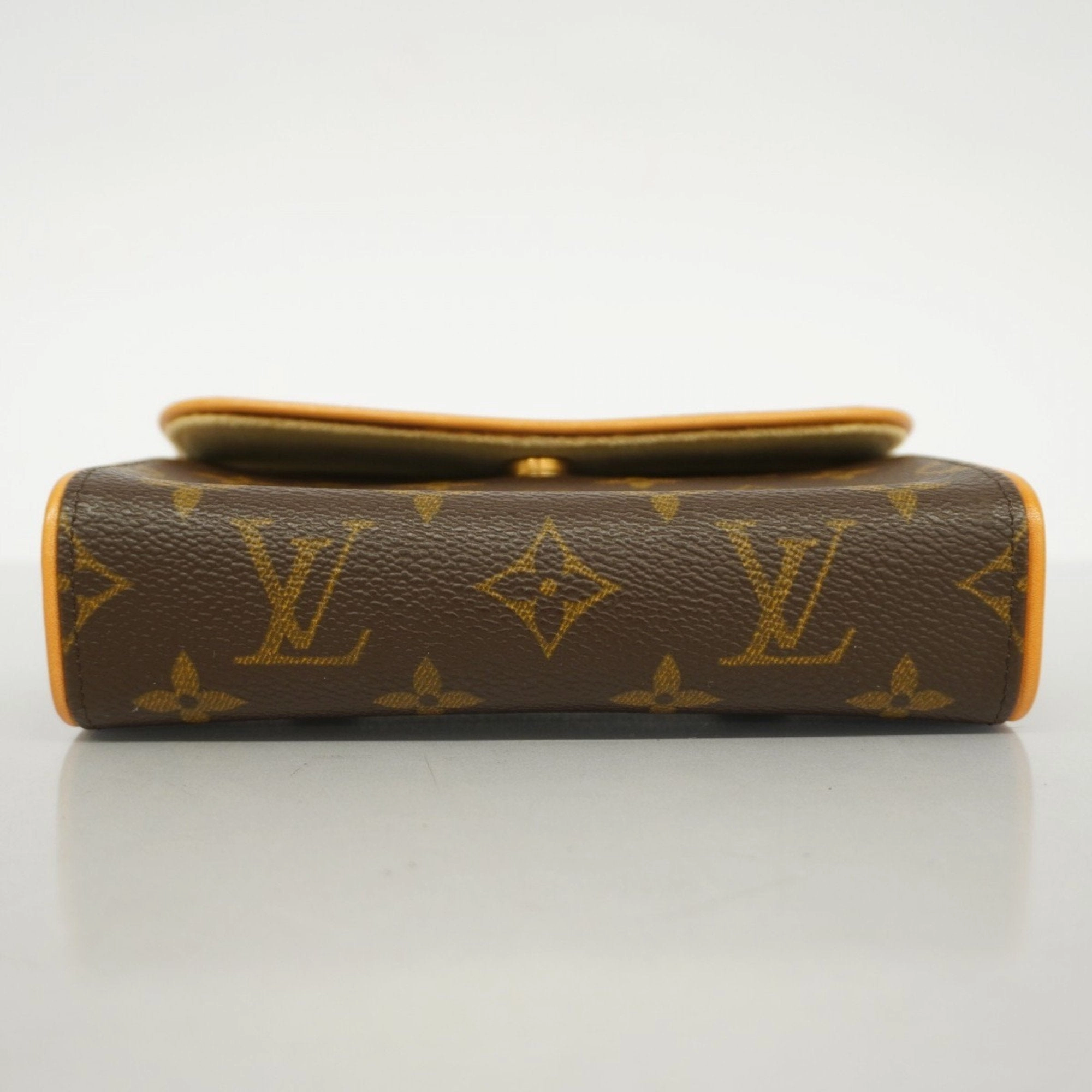 Louis Vuitton Fanny Pack (Pre-Owned)