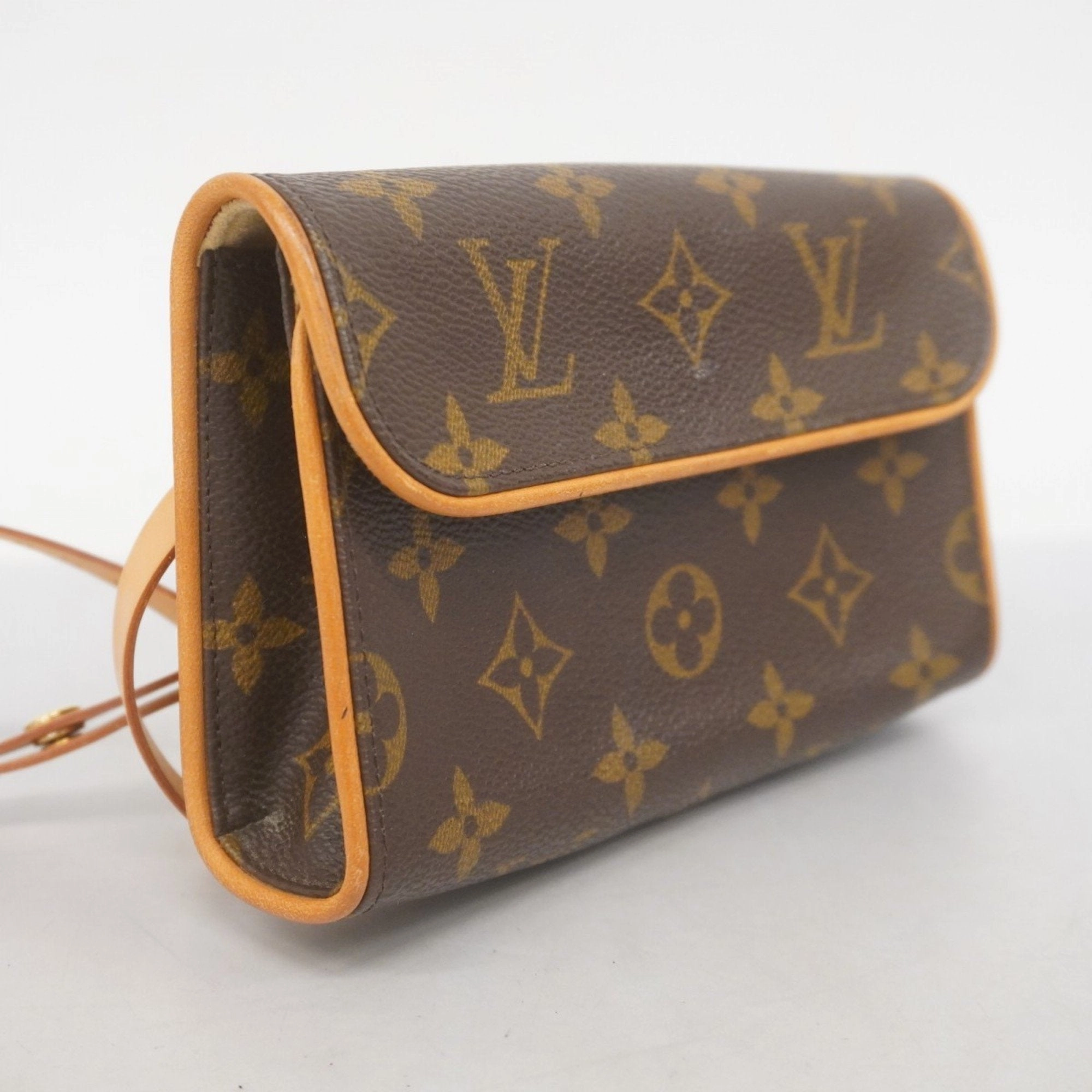 Louis Vuitton Fanny Pack (Pre-Owned)