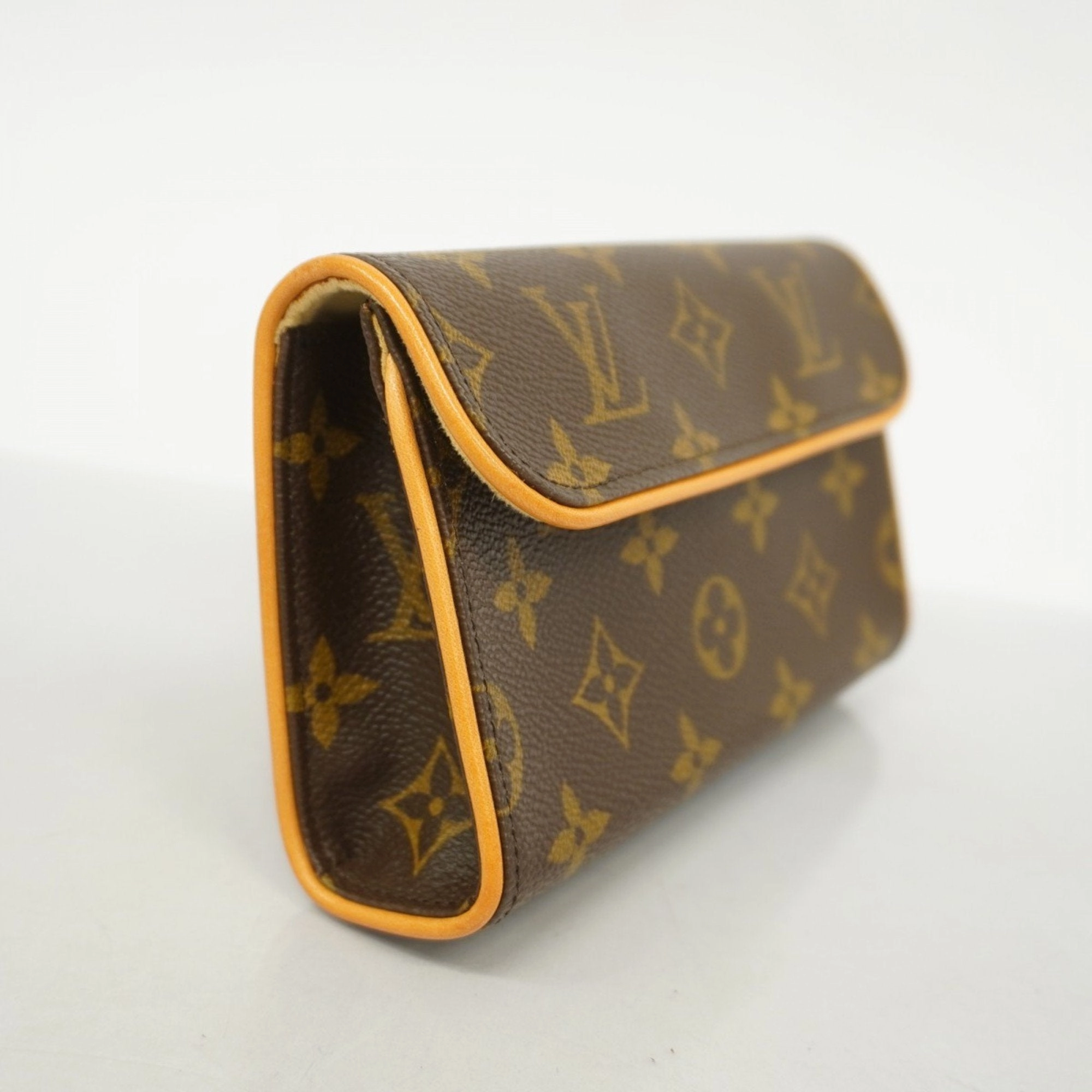 Louis Vuitton Fanny Pack (Pre-Owned)