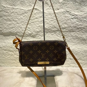 Louis Vuitton Favorite Monogram Brown Shoulder Bag