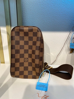 Louis Vuitton Gerinomo Crossbody Bag in Brown Damier Canvas