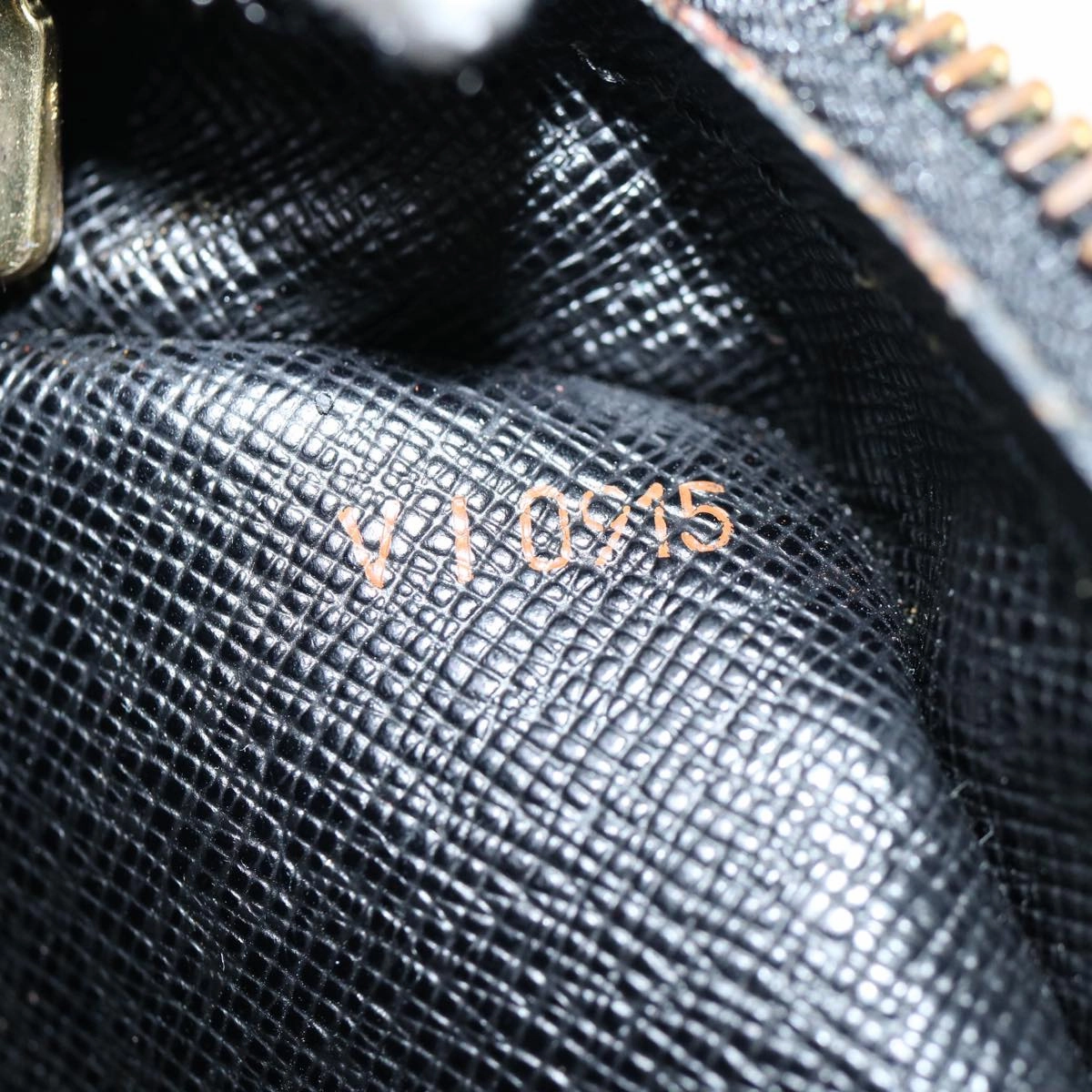 Louis Vuitton Jeune Fille  Leather Shoulder Bag ()