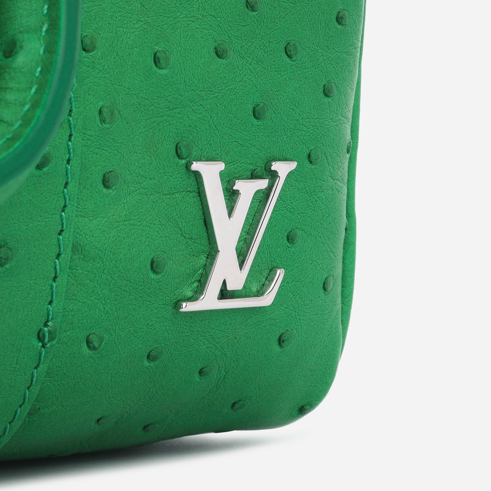 Louis Vuitton Keepall 25 - Vert Ostrich (NWT)