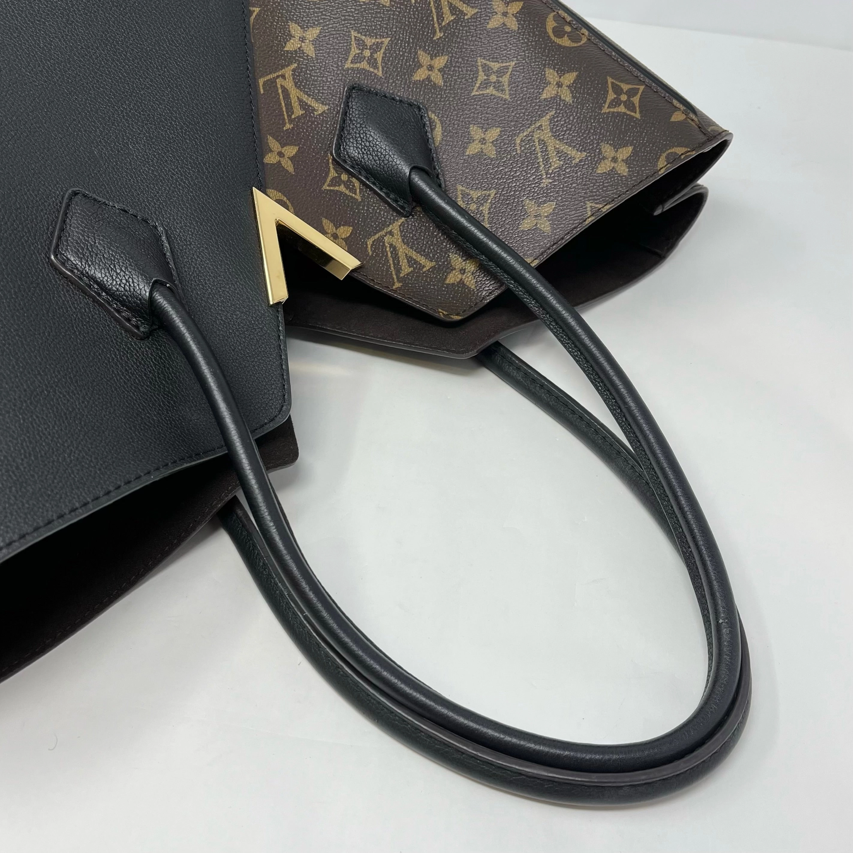 Louis Vuitton Kimono MM Tote