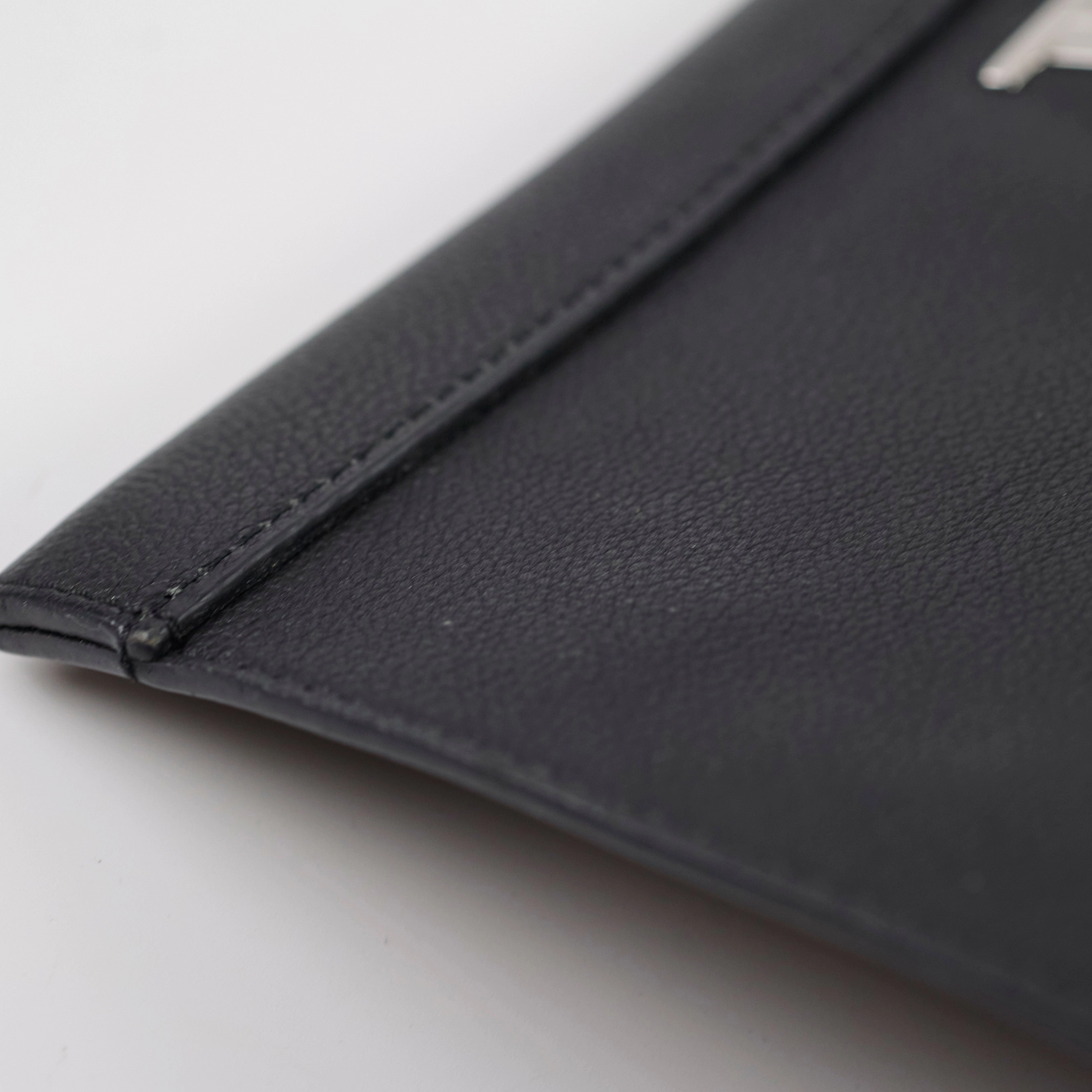 Louis Vuitton Lockme II Bag Black