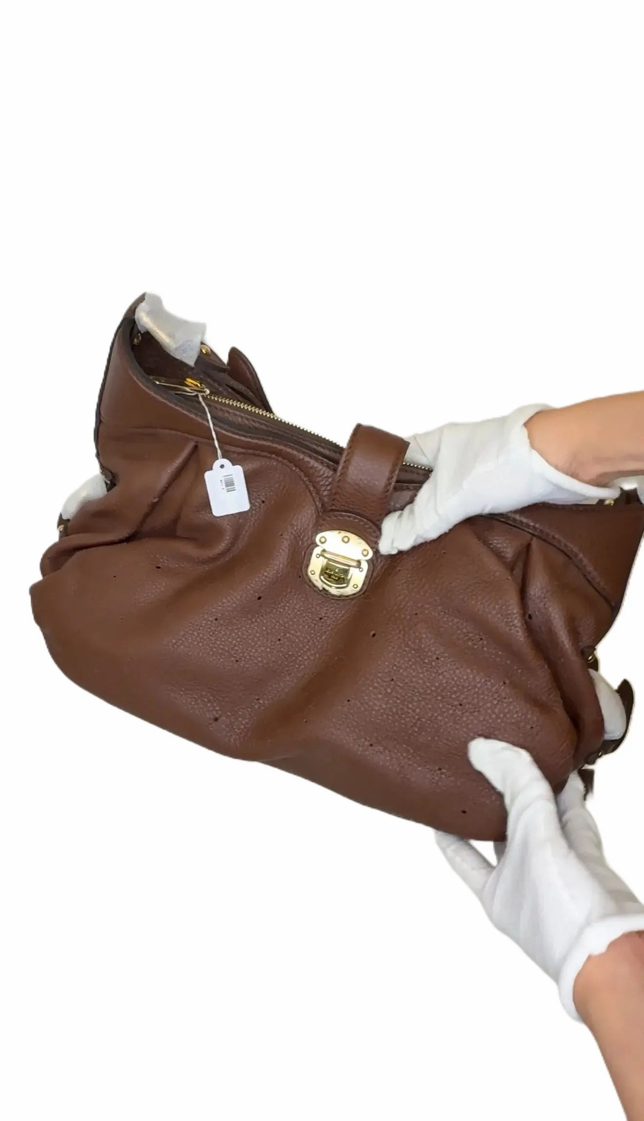 Louis Vuitton Mahina Crossbody Bag B21-5