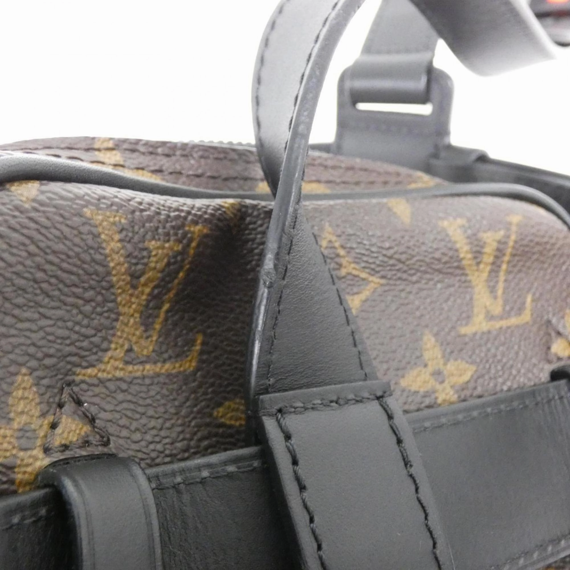 Louis Vuitton Marron Monogram Monogram Fanny Pack Shoulder Bag (Pre-Owned)