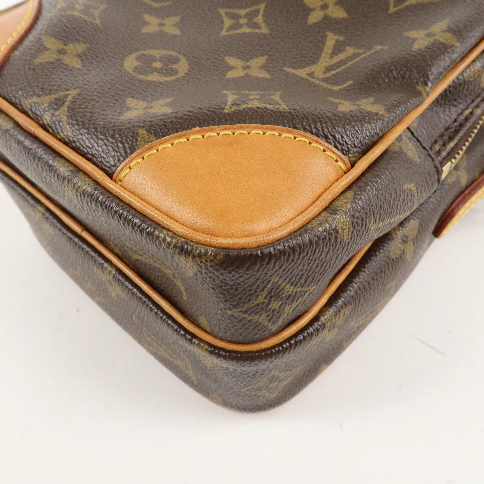 Louis Vuitton Monogram Amazone Shoulder Bag Brown M45236