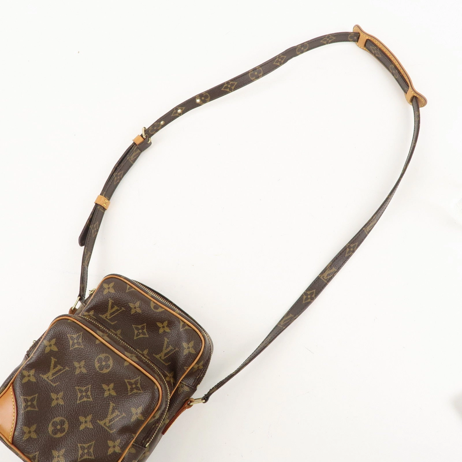 Louis Vuitton Monogram Amazone Shoulder Bag Brown M45236
