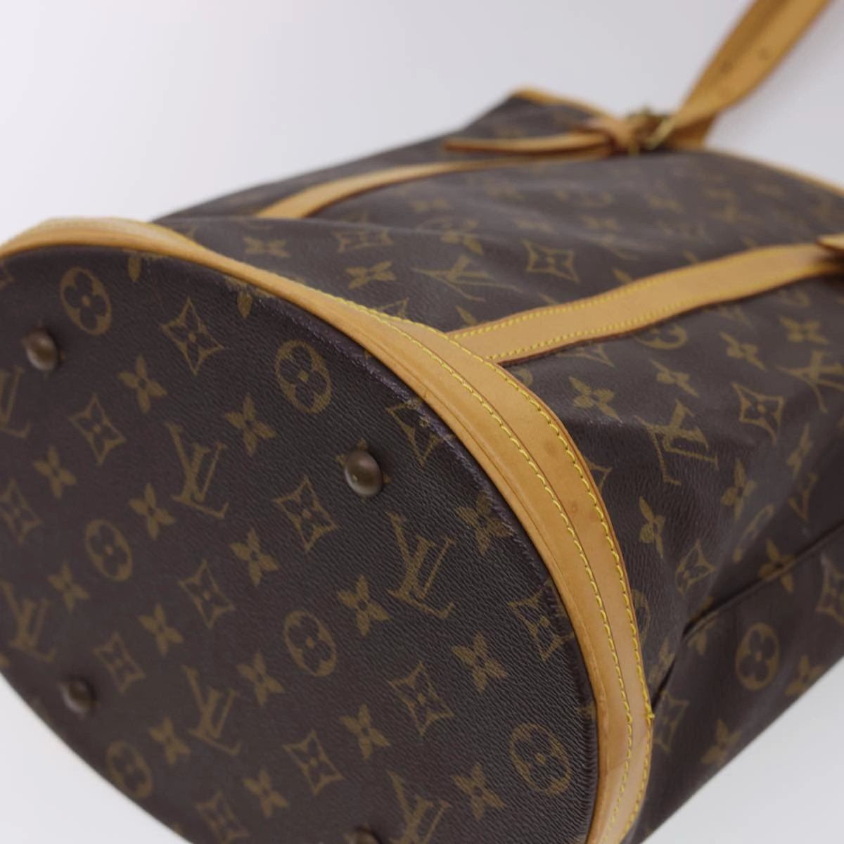 LOUIS VUITTON Monogram Bucket GM Shoulder Bag M42236 LV 40523