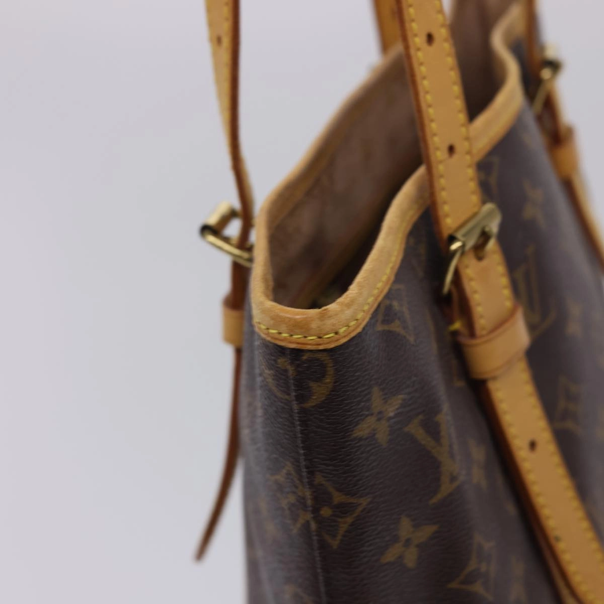 LOUIS VUITTON Monogram Bucket GM Shoulder Bag M42236 LV 40523