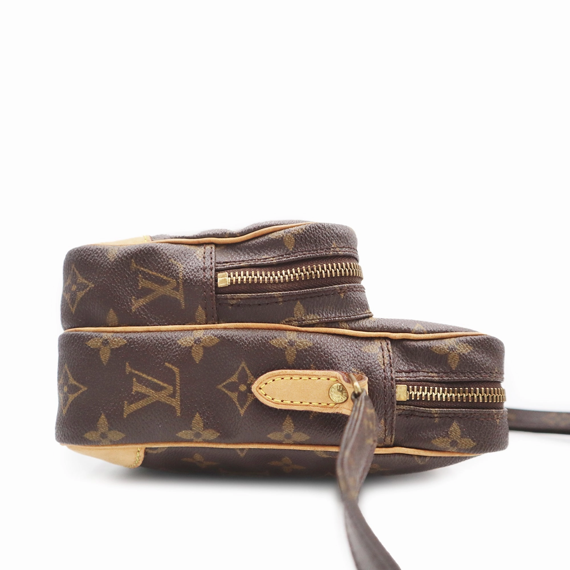 Louis Vuitton Monogram Canvas Amazon Crossbody Bag TH0052