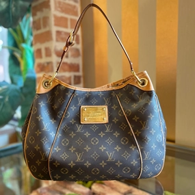 LOUIS VUITTON Monogram Canvas Galliera PM Bag