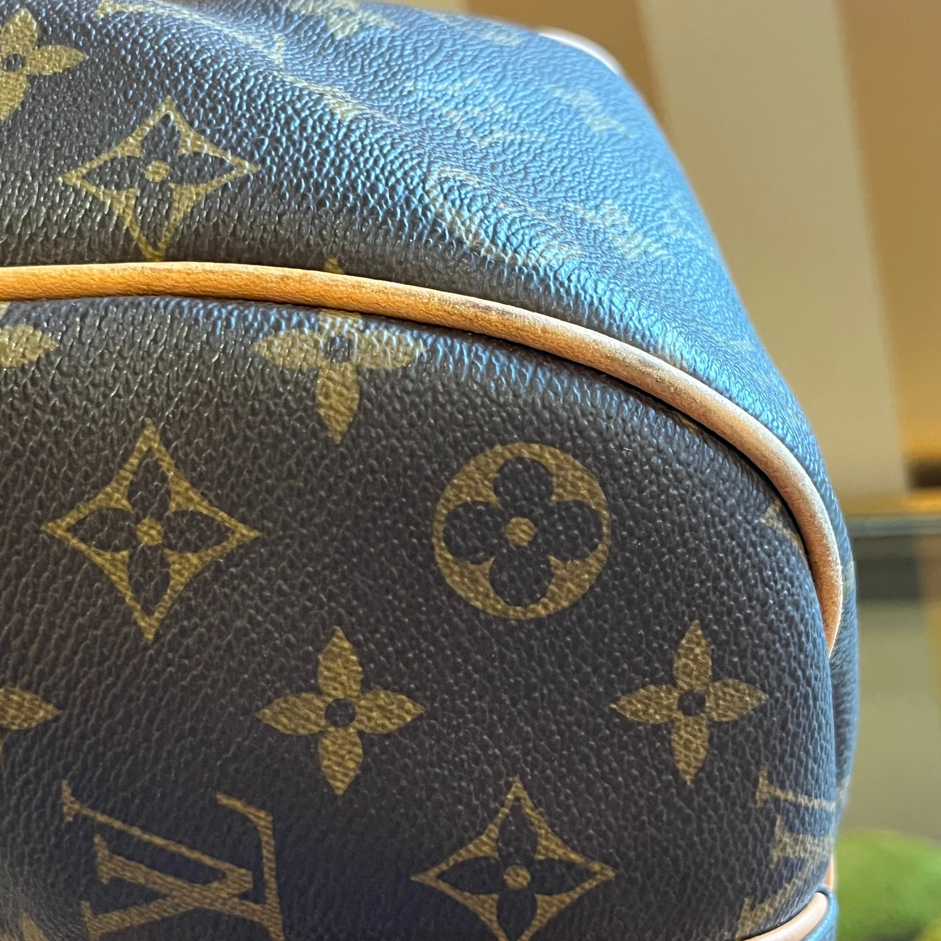 LOUIS VUITTON Monogram Canvas Galliera PM Bag