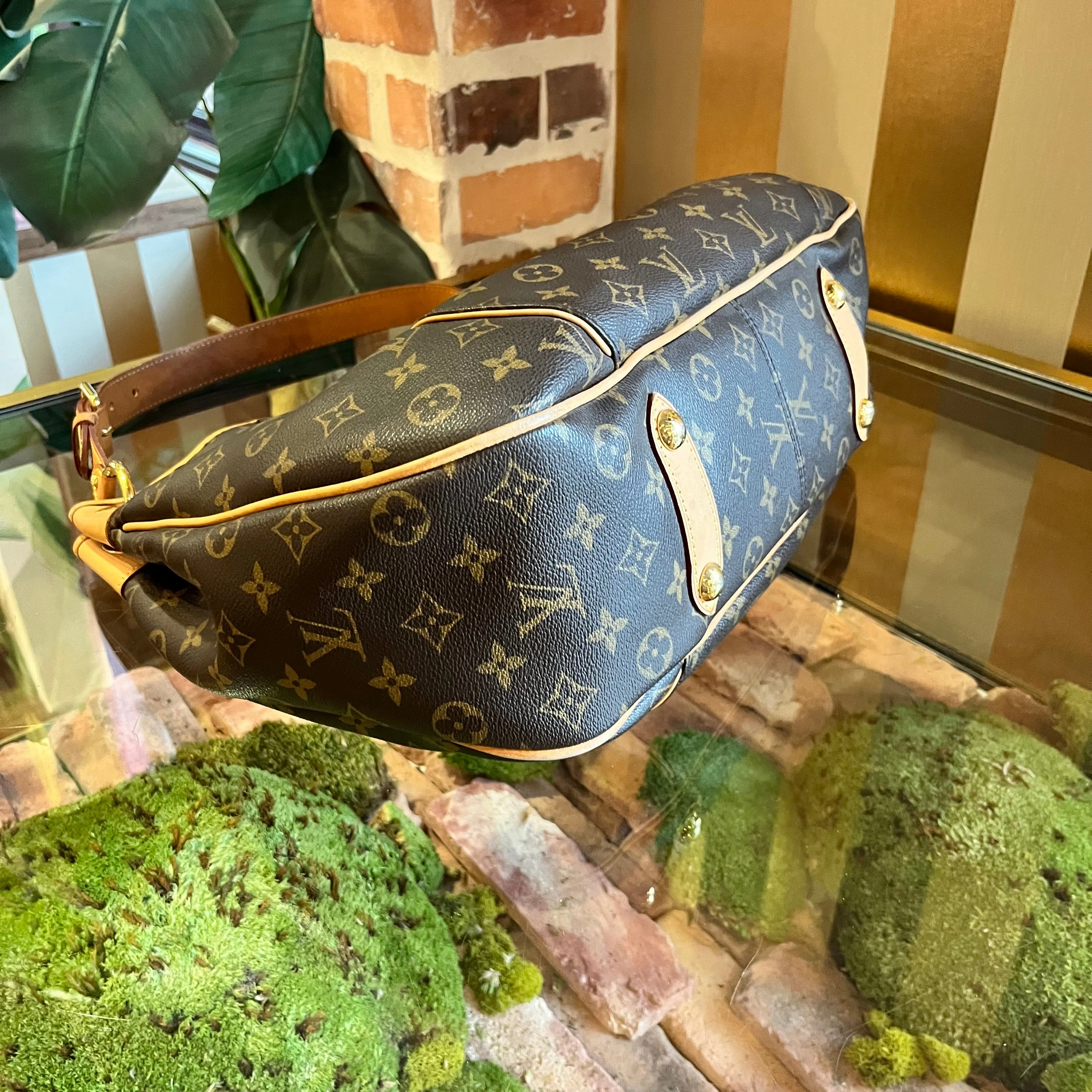 LOUIS VUITTON Monogram Canvas Galliera PM Bag