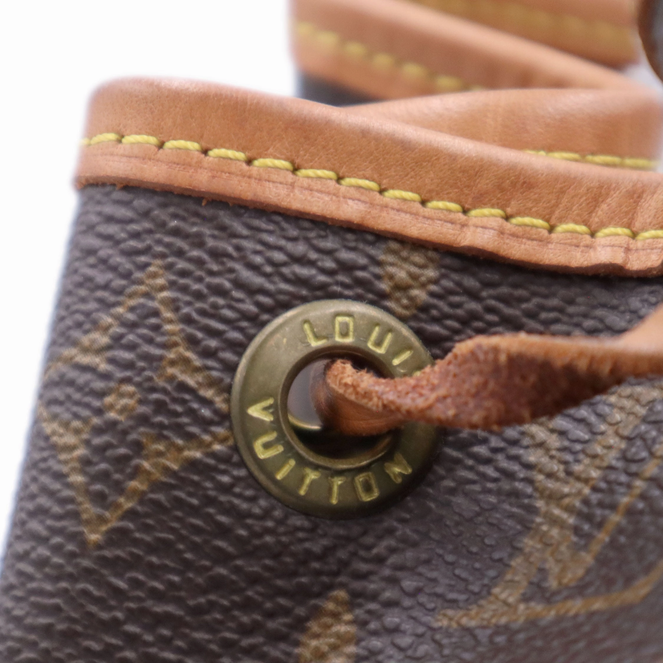 Louis Vuitton Monogram Canvas Montsouris MM Backpack SP0919