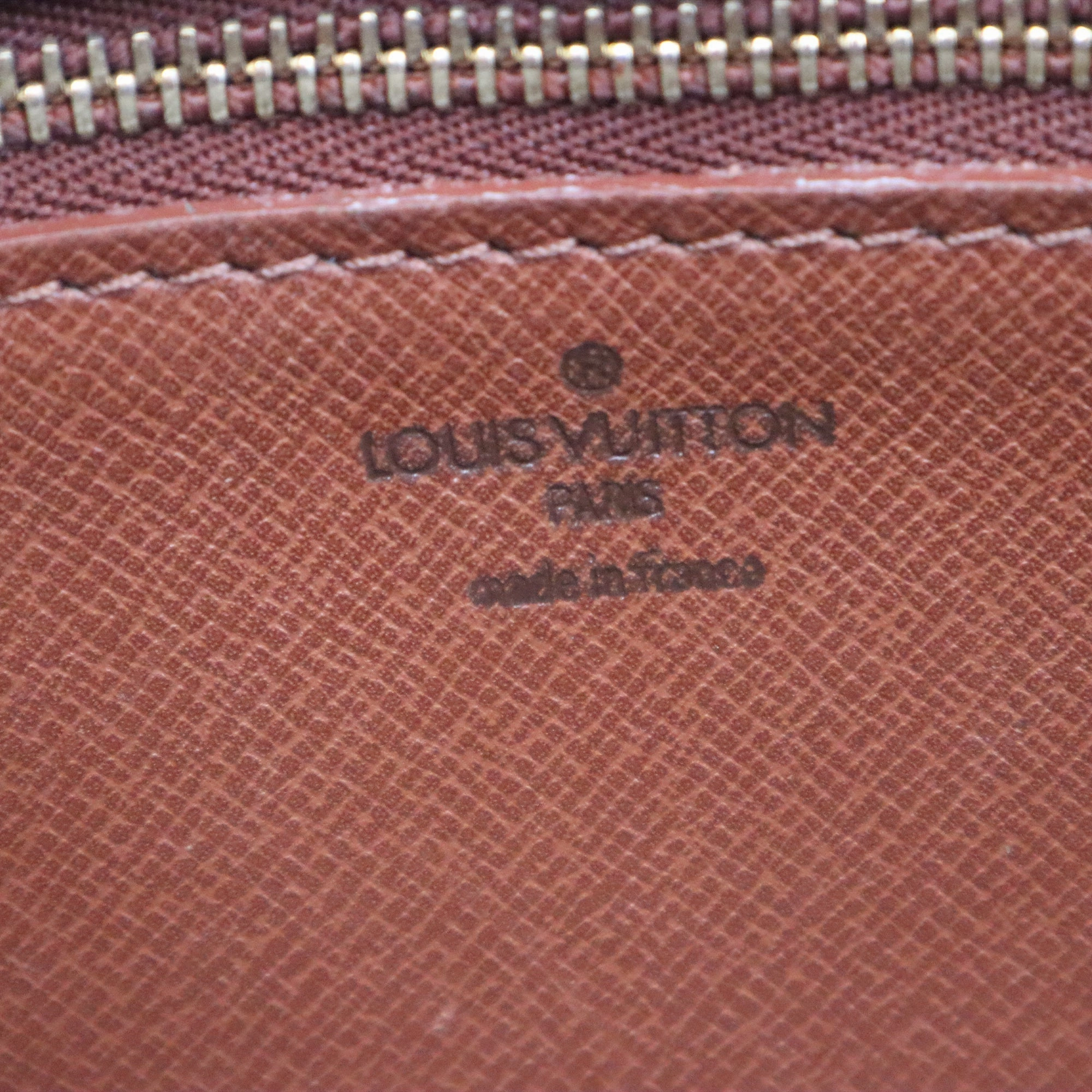 Louis Vuitton Monogram Canvas Trocadero 23 Crossbody Bag NO8905