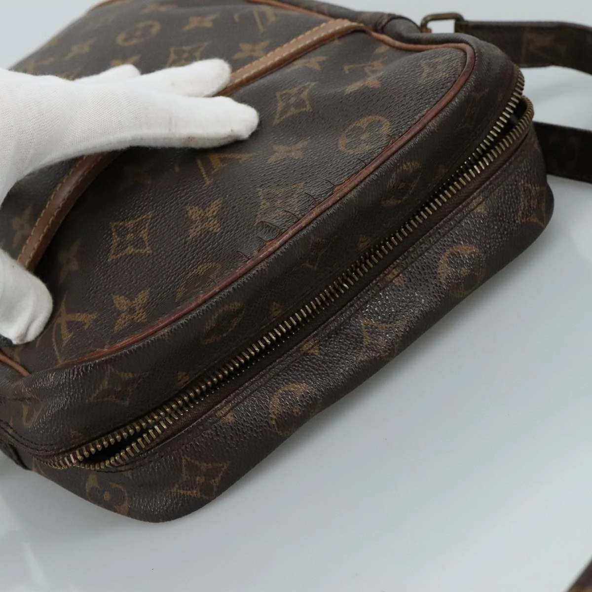 LOUIS VUITTON Monogram Danube GM Shoulder Bag M45262 LV bs20776