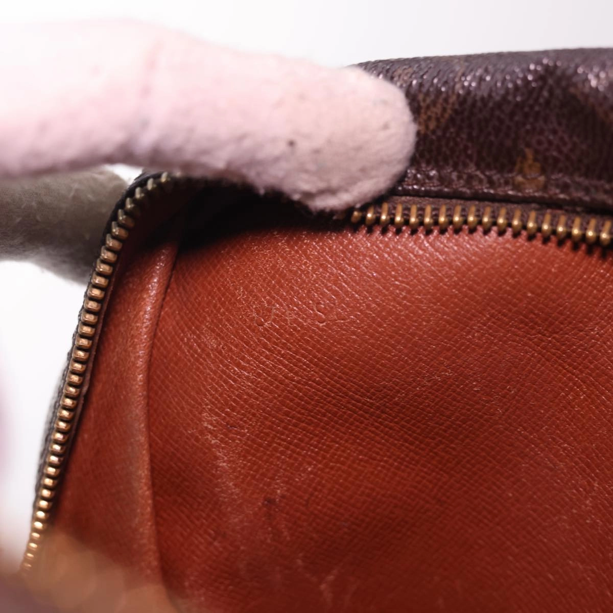 LOUIS VUITTON Monogram Danube MM Shoulder Bag M45264 LV ar9248