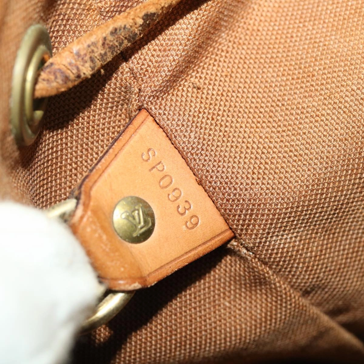 LOUIS VUITTON Monogram Montsouris GM Backpack M51135 LV 40143