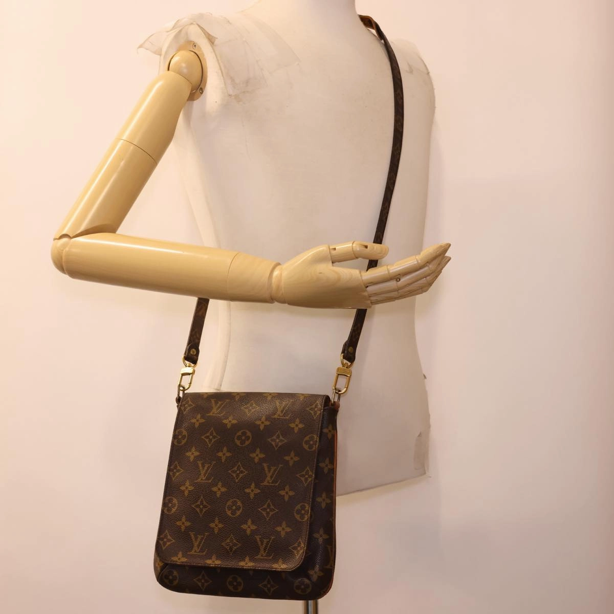 LOUIS VUITTON Monogram Musette Salsa Long Shoulder Bag M51387 LV 40488